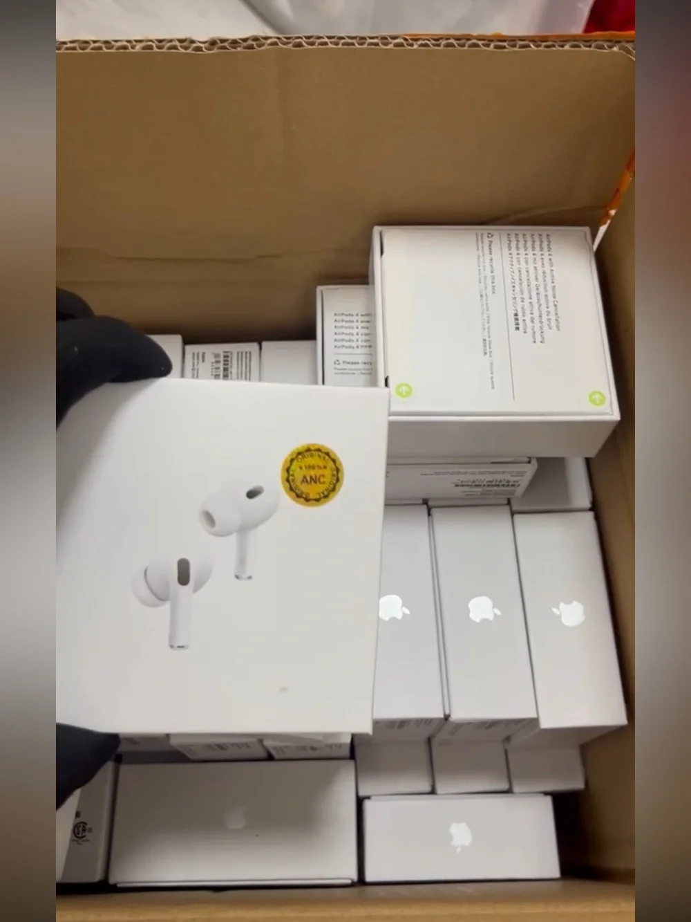 Apple White Wireless Earbuds Packaging